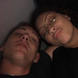 Meet your Posher, Esperanza